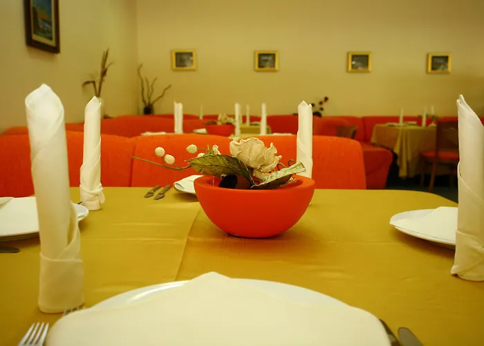 Hotel Madara Park 4*