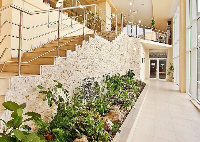 Hotel Madara Park 4*