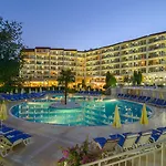 Madara Park - Hotell