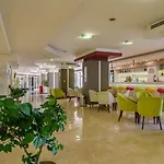Madara Park Hotel 4*