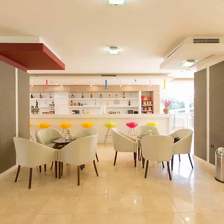 Hotel Madara Park 4*