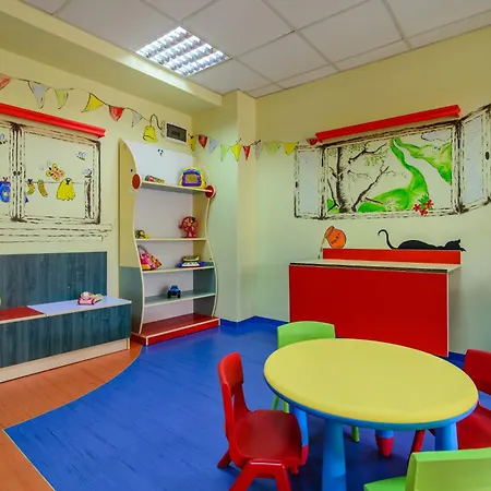 Madara Park Golden Sands