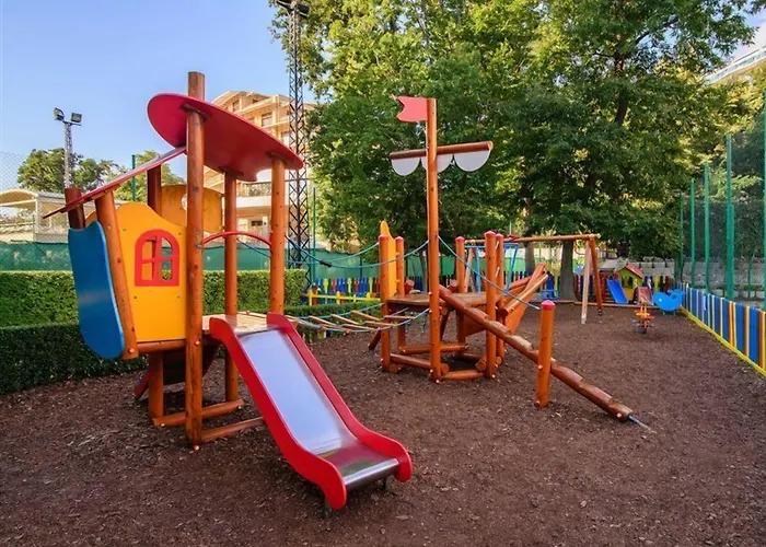 Ξενοδοχείο Madara Park